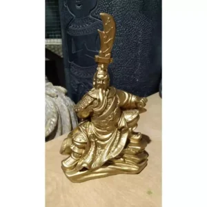 Patung Guan Yu Emas